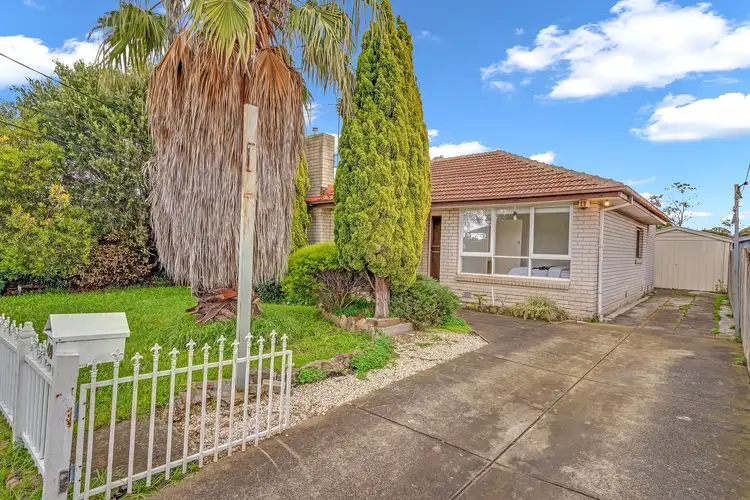 Main view of Homely house listing, 40 Robins Avenue, Reservoir VIC 3073