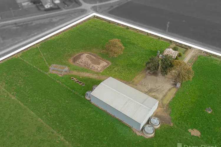 Seventh view of Homely house listing, 540 Little Road, Iona VIC 3815