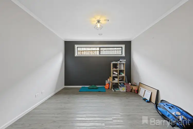 Fifth view of Homely house listing, 18 Appleporch Way, Drouin VIC 3818