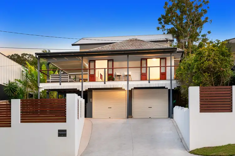 10 Gill Street, Holland Park QLD 4121