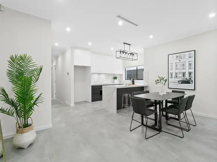 Fifth view of Homely house listing, 15 Warburton Street, Chifley NSW 2036