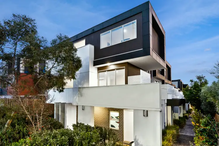 1/87 Middleborough Road, Burwood VIC 3125