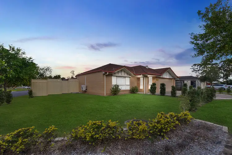 1 Starshine Street, Meadowbrook QLD 4131