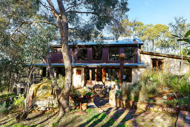 9 McMeekin Street, Castlemaine VIC 3450