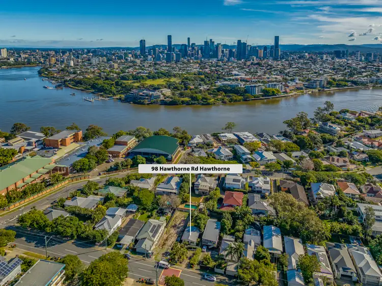 98 Hawthorne Road, Hawthorne QLD 4171