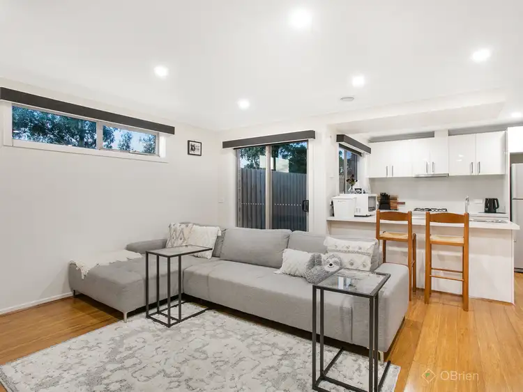 Second view of Homely house listing, 5 Diba Rise, Narre Warren VIC 3805