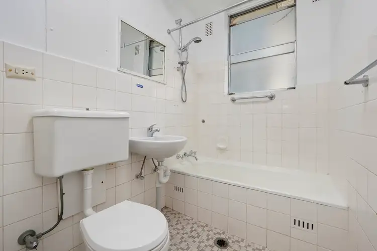 Fourth view of Homely apartment listing, 4/8 Avona Avenue, Glebe NSW 2037