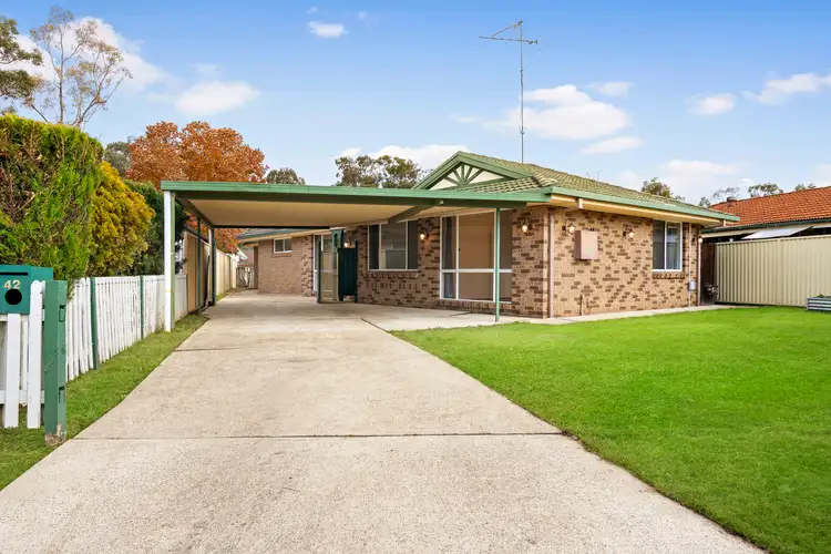 42 Bounty Crescent, Bligh Park NSW 2756