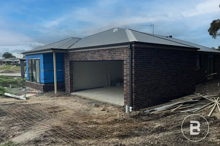 37 Hains Close, Beaufort VIC 3373