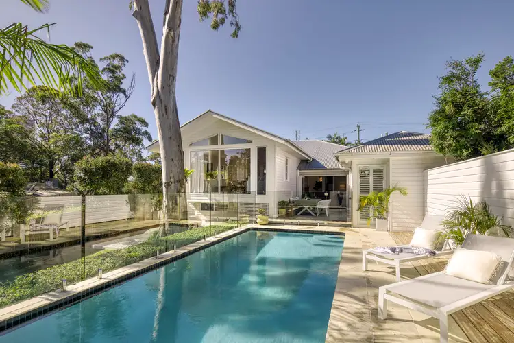 6 Radford Street, Southport QLD 4215