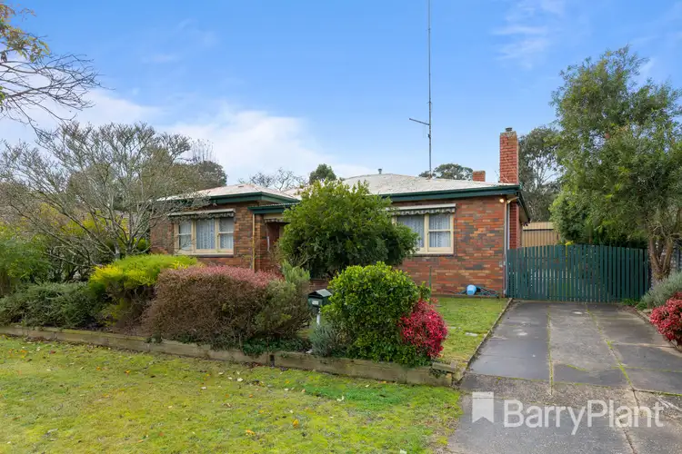 2 Ritchie Street, Brown Hill VIC 3350