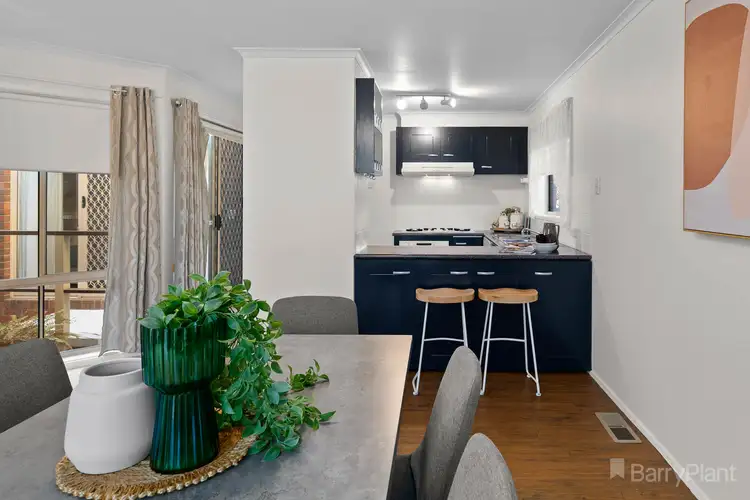 Sixth view of Homely house listing, 8 Diamond Court, Narre Warren North VIC 3804