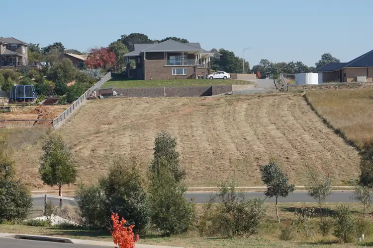 35 Sanctuary Drive, Goulburn NSW 2580