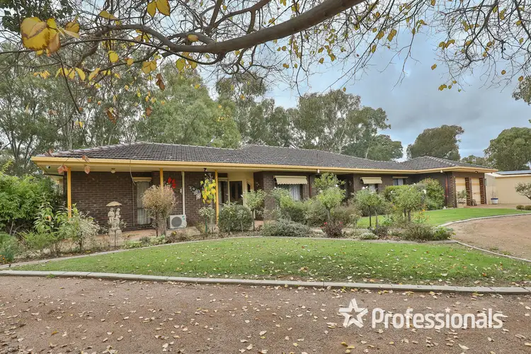 Fourth view of Homely house listing, 217-219 Adams Street, Wentworth NSW 2648