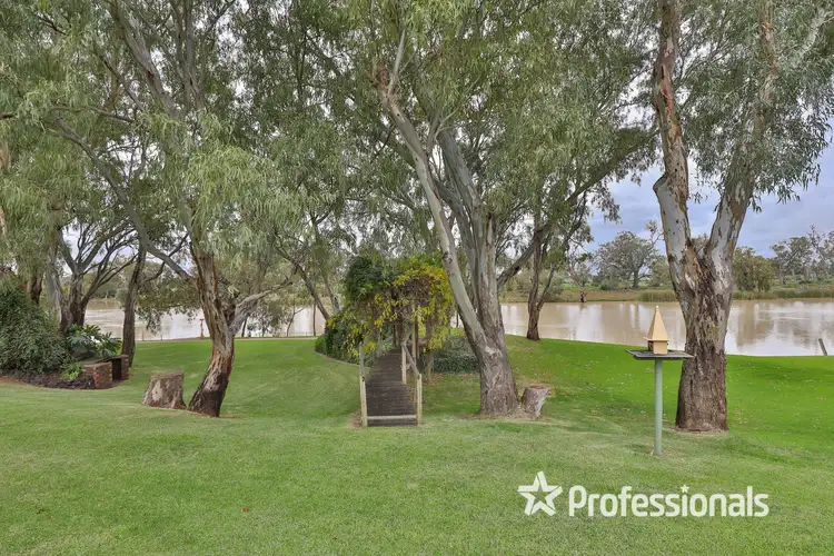 Sixth view of Homely house listing, 217-219 Adams Street, Wentworth NSW 2648