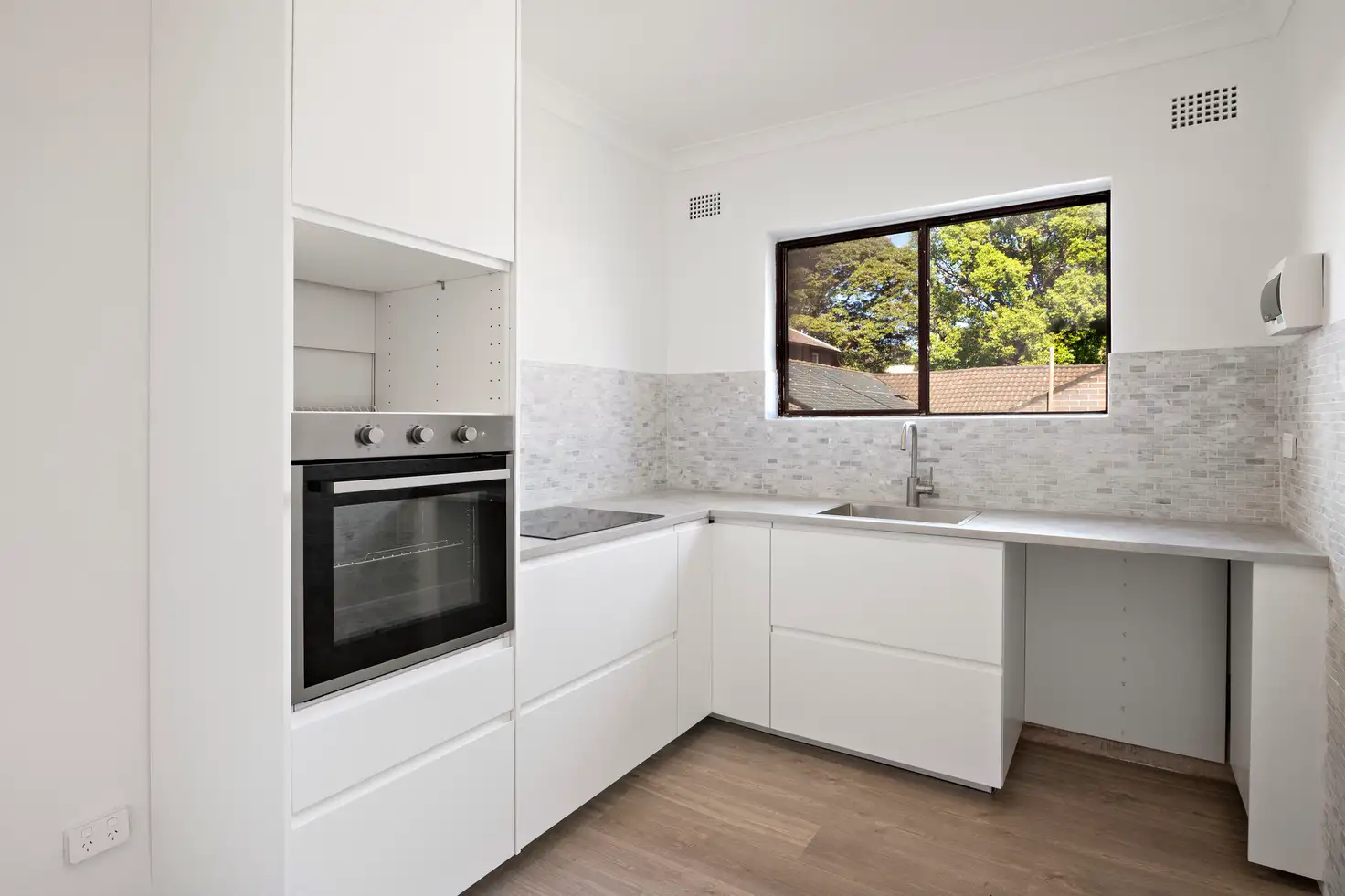 Main view of Homely unit listing, 10/5-7 Sherbrook Road, Hornsby NSW 2077