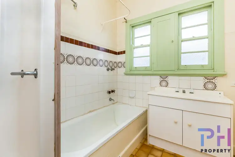 Fifth view of Homely house listing, 2 Inglewood Street, Golden Square VIC 3555