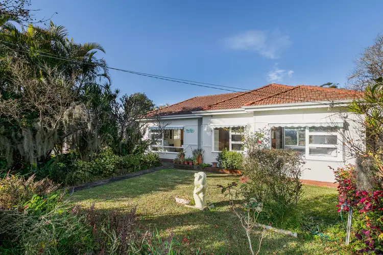 14 Lowana Avenue, Kirrawee NSW 2232
