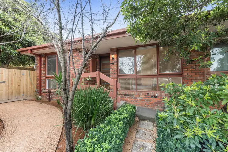 4/152 Mountain View Road, Briar Hill VIC 3088