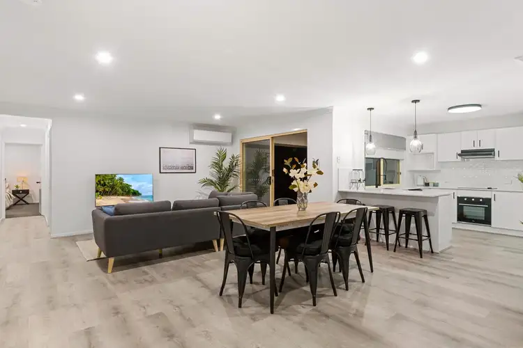 17 Silkyoak Drive, Morayfield QLD 4506