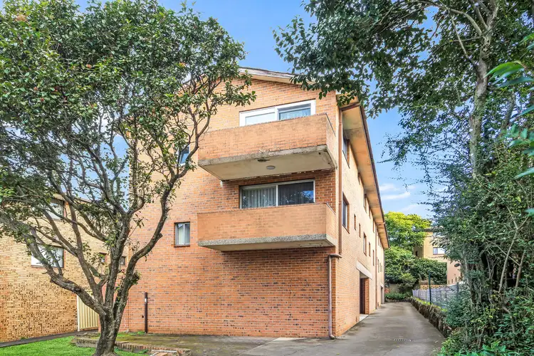 2/12 Jessie Street, Westmead NSW 2145
