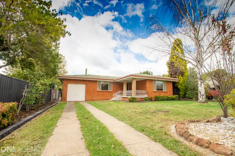 2 Goroka Place, Orange NSW 2800