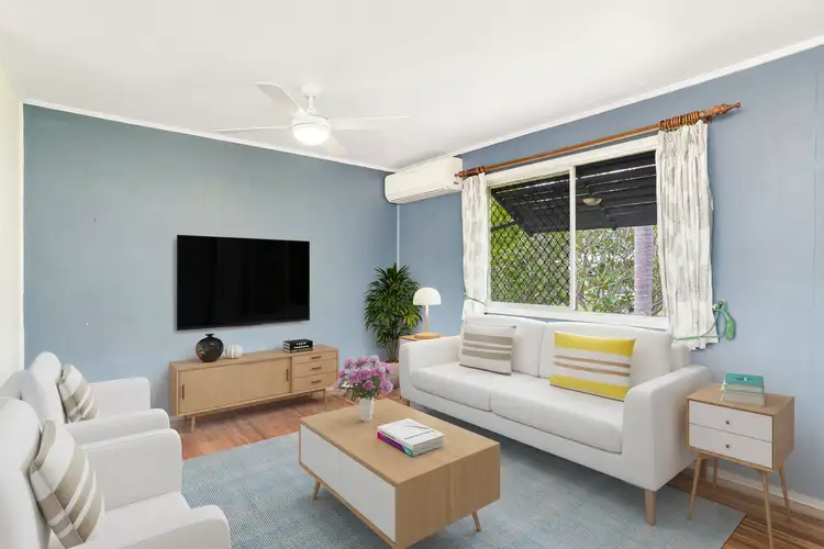 2 Moignard Street, Manoora QLD 4870