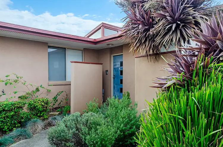 Main view of Homely unit listing, 7 Lancaster Close, Portland VIC 3305