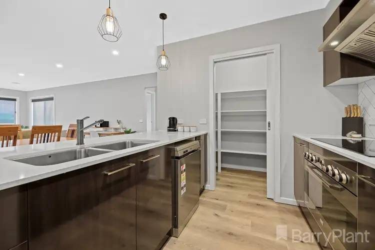 Sixth view of Homely house listing, 13 Alf Court, Drouin VIC 3818