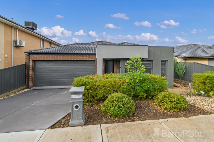 10 Solstice Drive, Fraser Rise VIC 3336
