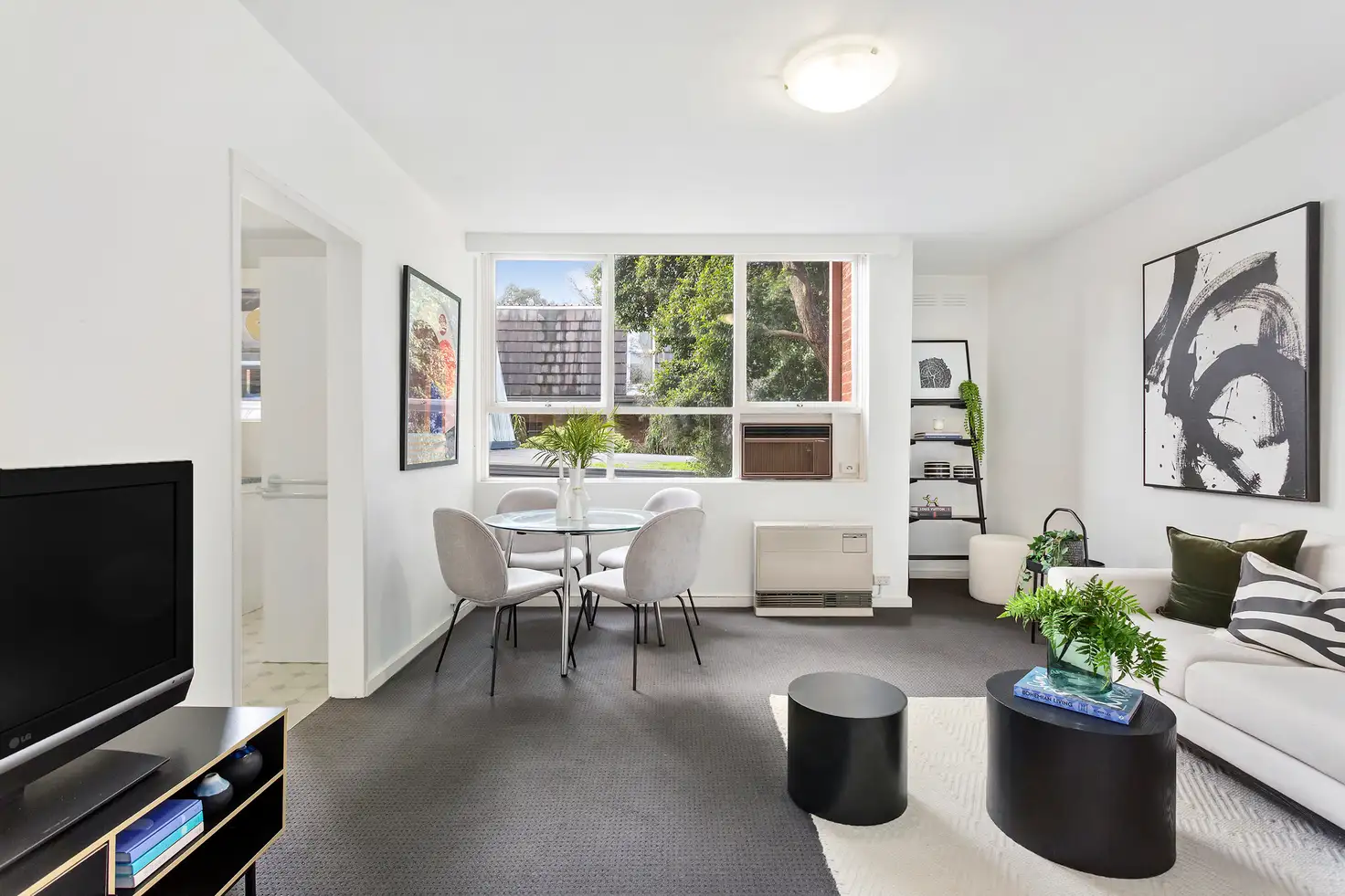 Main view of Homely apartment listing, 21/2 The Vaucluse, Richmond VIC 3121