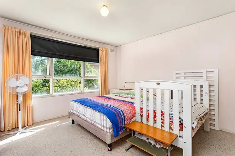 Fifth view of Homely house listing, 7 Ilora Court, Glen Waverley VIC 3150