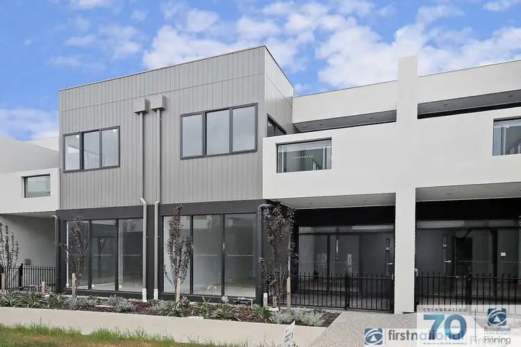 Main view of Homely townhouse listing, 8 Push Pea Way, Cranbourne West VIC 3977