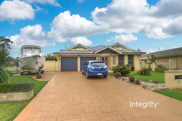 15 Kardella Avenue, Nowra NSW 2541