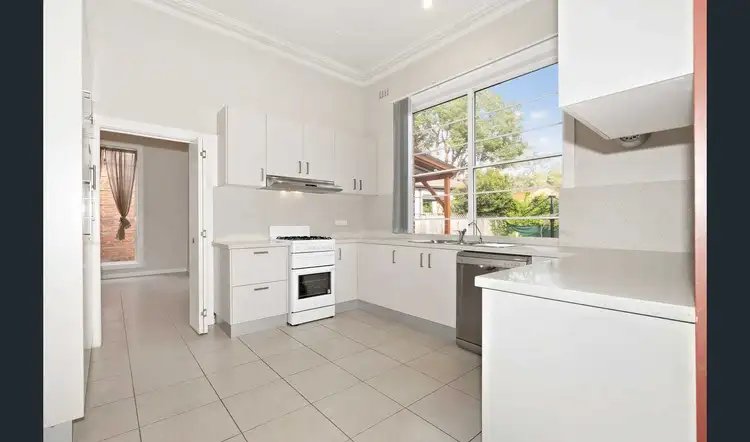 5 Katia Street