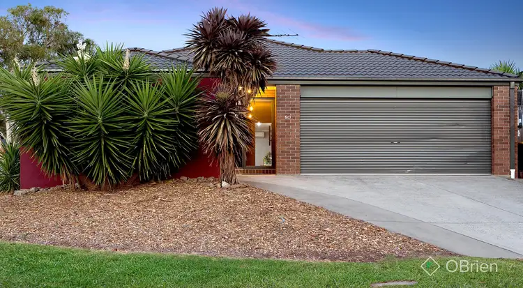 50 Clifton Park Drive, Carrum Downs VIC 3201