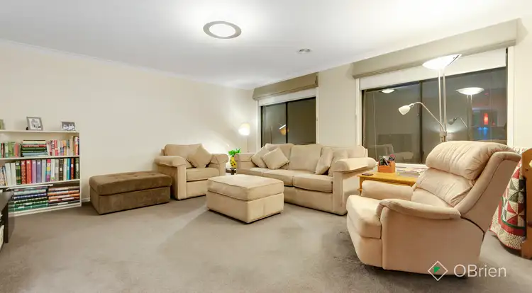 Fifth view of Homely house listing, 10 Park Valley Crescent, Langwarrin VIC 3910