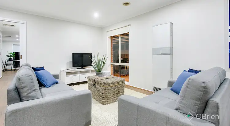 Second view of Homely house listing, 7 Noel Road, Langwarrin VIC 3910