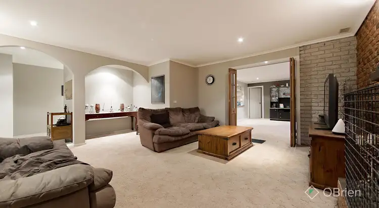 Fifth view of Homely house listing, 9 Chatswood Avenue, Langwarrin VIC 3910