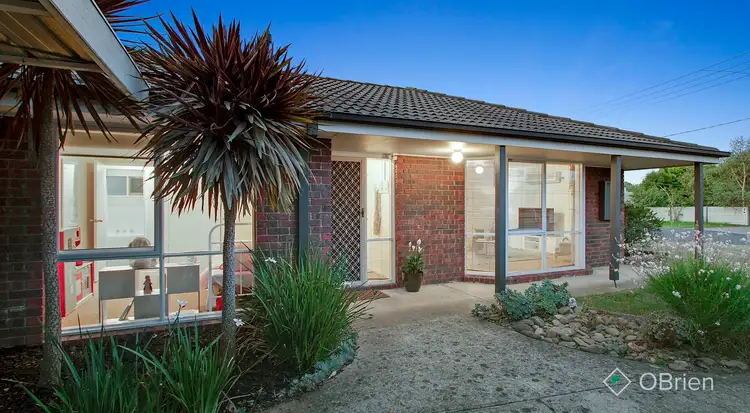 Second view of Homely house listing, 3 Waralong Court, Langwarrin VIC 3910
