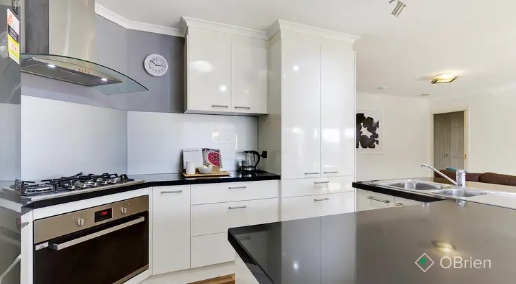 Fifth view of Homely house listing, 7 Trinity Drive, Langwarrin VIC 3910