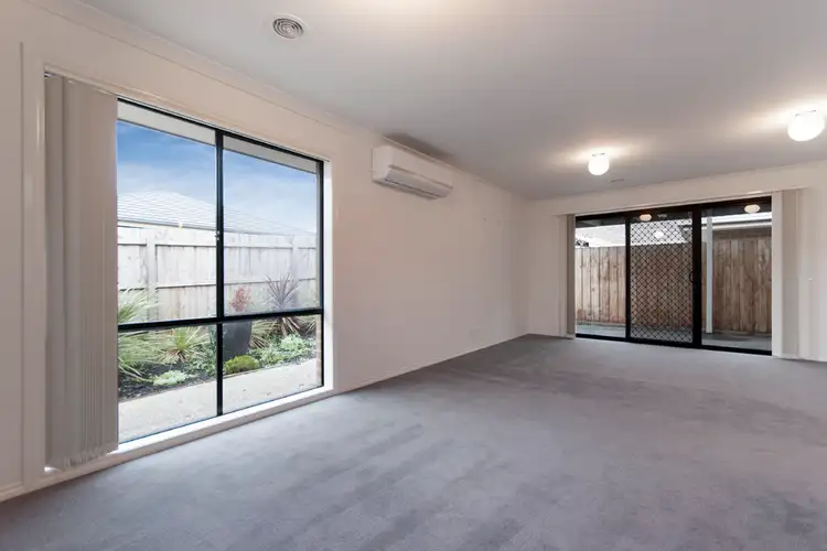 Fourth view of Homely unit listing, 17/9 Warrenwood Place, Langwarrin VIC 3910