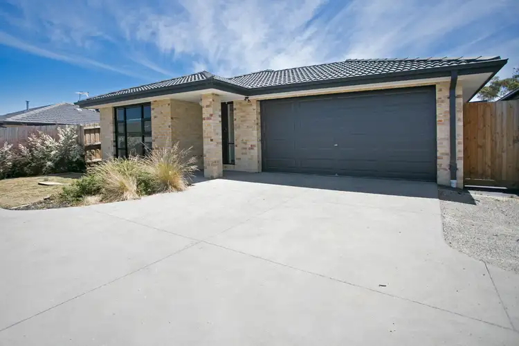 Main view of Homely unit listing, 3/30 Warrenwood Place, Langwarrin VIC 3910