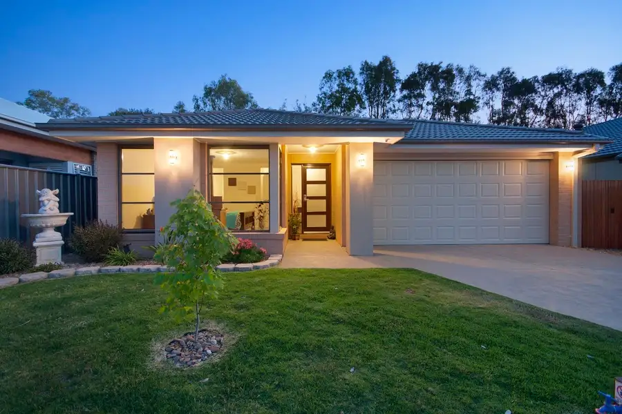 Main view of Homely house listing, 41 Jupiter Crescent, Cranbourne West VIC 3977