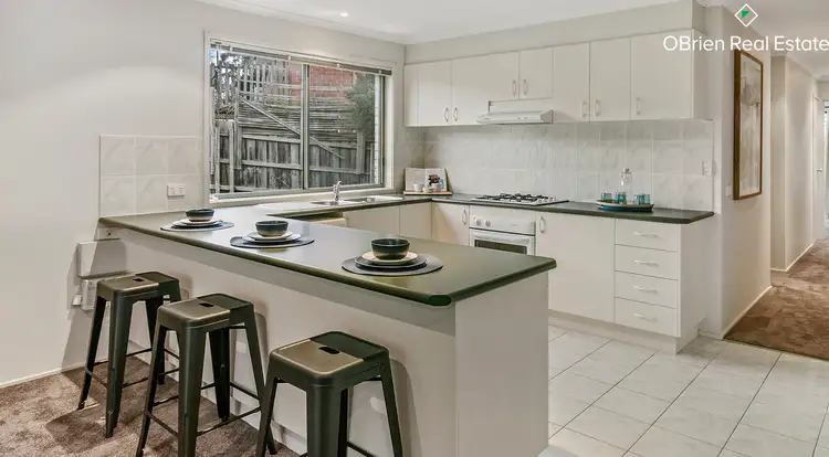 Fifth view of Homely house listing, 16 Bianco Court, Langwarrin VIC 3910