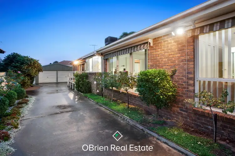 Second view of Homely house listing, 10 Olearia Crescent, Langwarrin VIC 3910