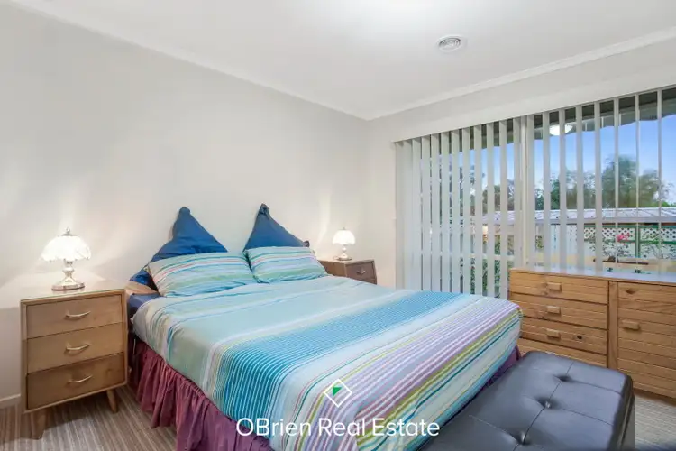Fifth view of Homely house listing, 10 Olearia Crescent, Langwarrin VIC 3910