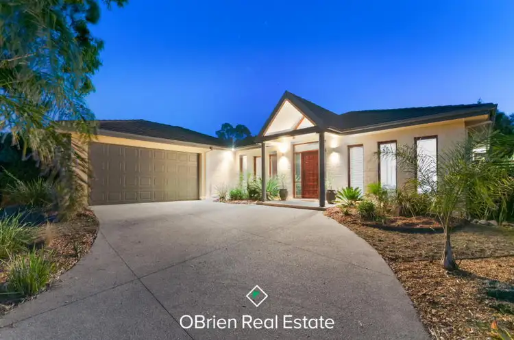 Main view of Homely house listing, 4 Heatherwood Grove, Langwarrin VIC 3910