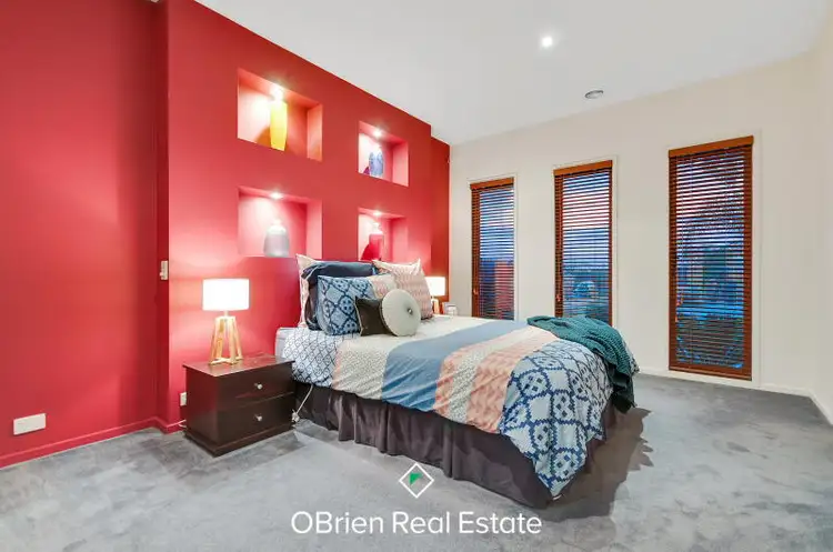 Third view of Homely house listing, 4 Heatherwood Grove, Langwarrin VIC 3910
