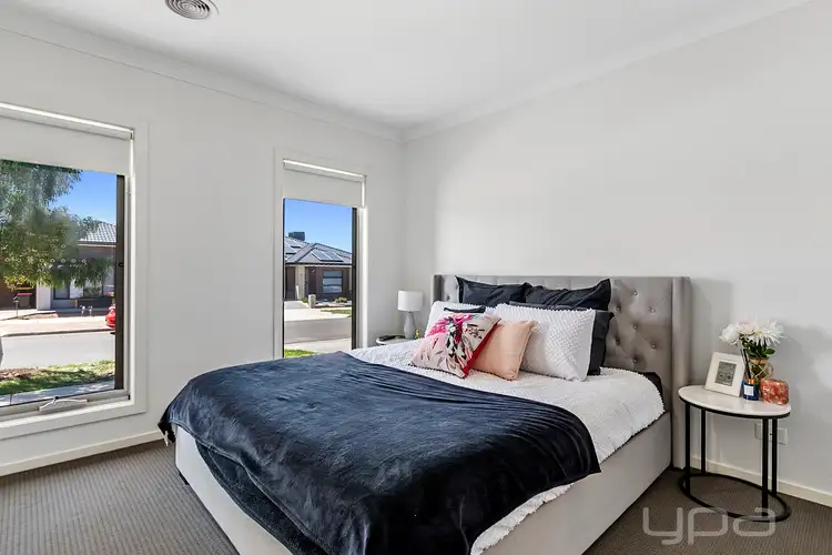Second view of Homely house listing, 43 Oaky Crescent, Cobblebank VIC 3338